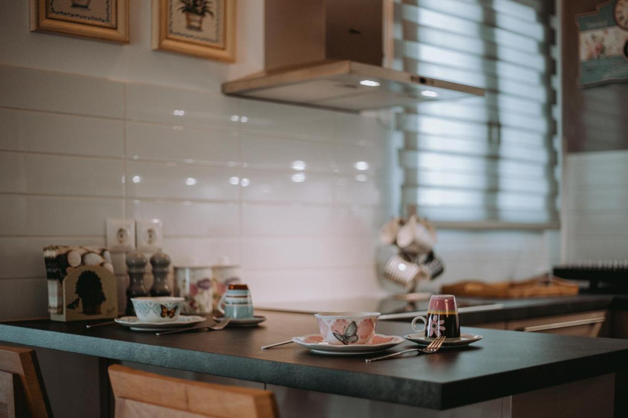 Eleni'S Guesthouse Aprovaton المظهر الخارجي الصورة