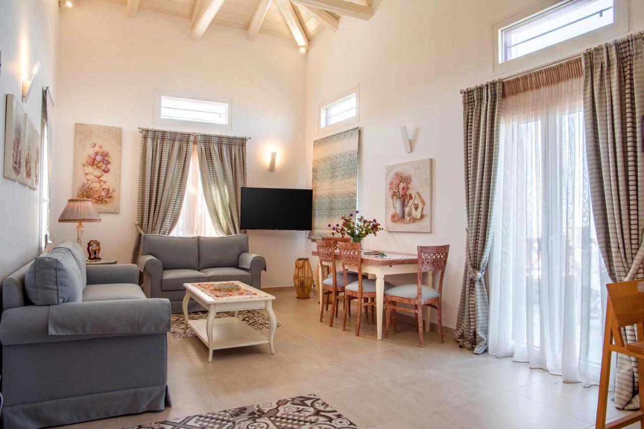Eleni'S Guesthouse Aprovaton المظهر الخارجي الصورة